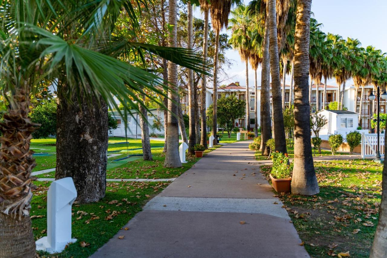 מלון קמר Aqi Hydros Club מראה חיצוני תמונה The campus of the University of Patras