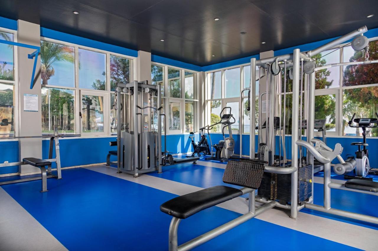 מלון קמר Aqi Hydros Club מראה חיצוני תמונה The gym at the hotel