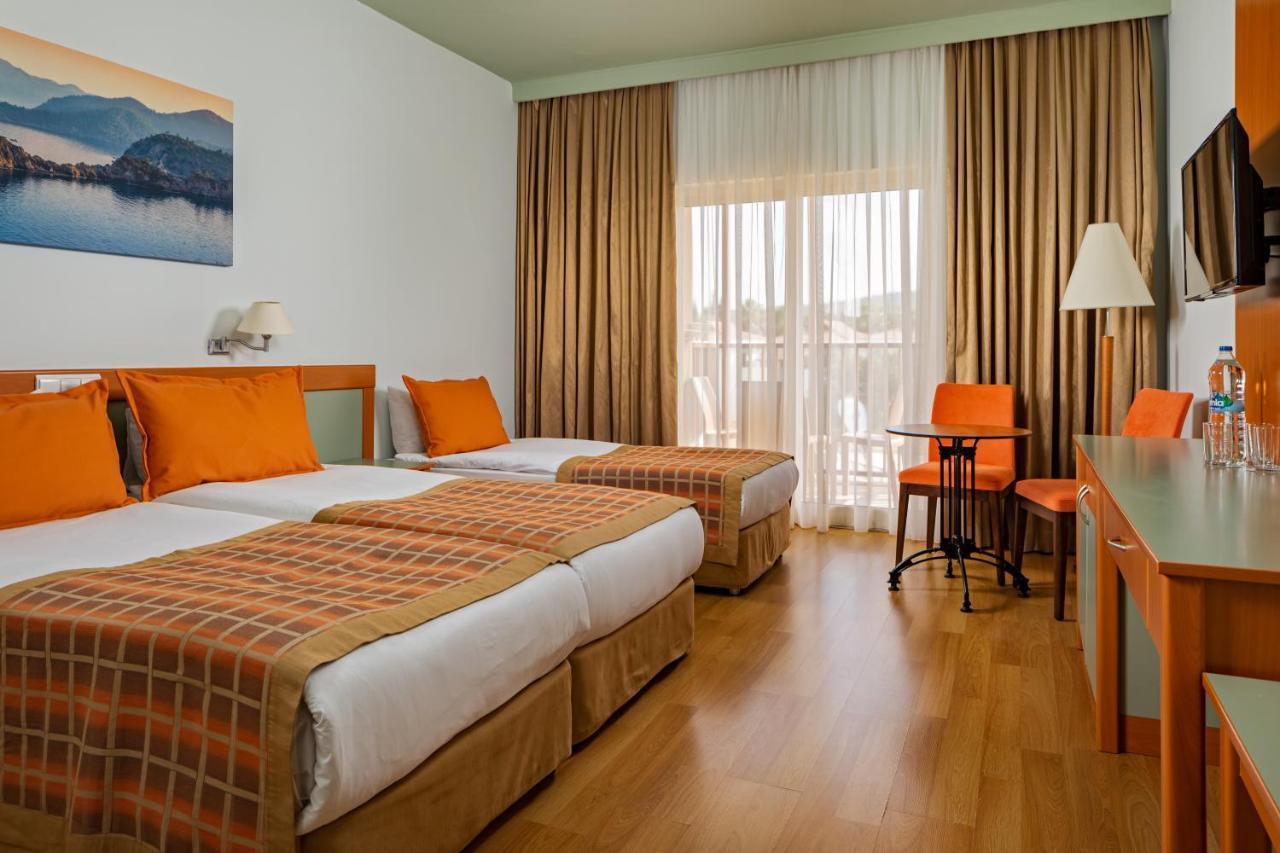 מלון קמר Aqi Hydros Club מראה חיצוני תמונה A typical hotel room