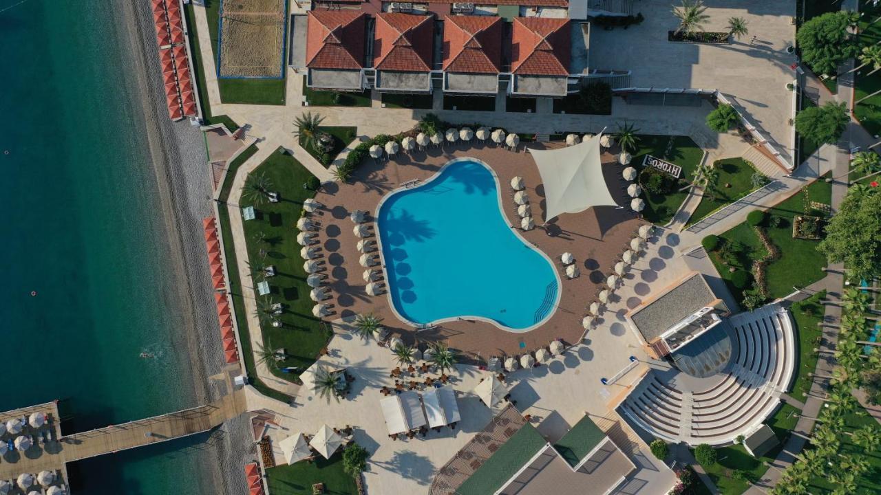 מלון קמר Aqi Hydros Club מראה חיצוני תמונה Aerial view of the pool